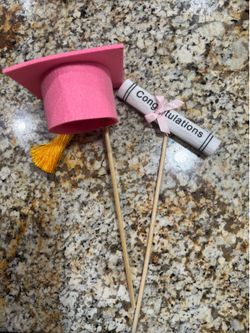 Felt graduation Cap and Diploma set