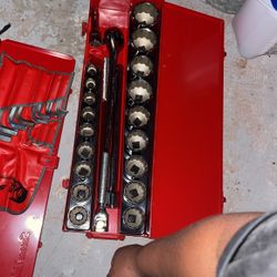 Mechanic Tools Make Me An Offer 