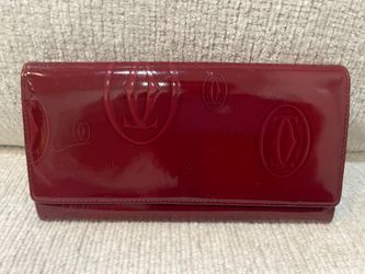 Cartier Happy Birthday Wallet Burgundy Patent Leather Long Flap Clutch Logo