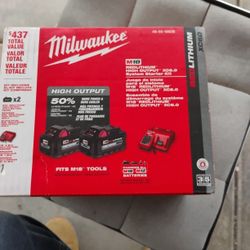 Black Friday Special Milwaukee High output XC6.0 SYSTEM STARTER KIT 437.00 Total Value For 200.00 Limited Time Offer 