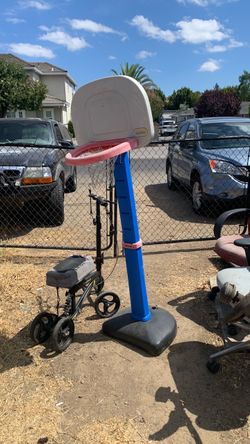 Kids basketball hoop