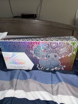 Pokémon TCG Prismatic Evolutions Super Premium Collection