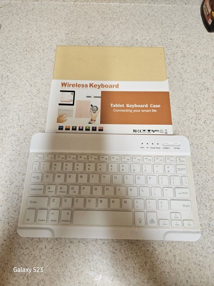 Wireless Keyboard w/box