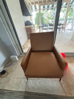 Nord Charme Tan Chair