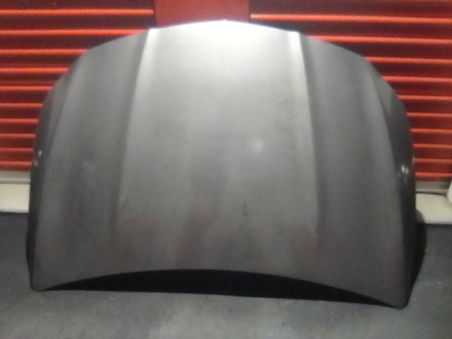 2014-2019 Mercedes CLA250 (CL Series) Hood Oem.