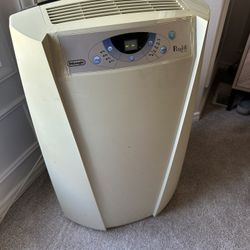 DeLonghi Portable Air Conditioner