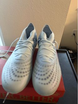 Men’s soccer cleats