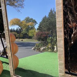 mirror with small crack in the corner