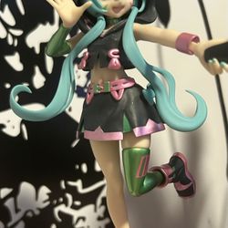 Hatsune Miku Figure