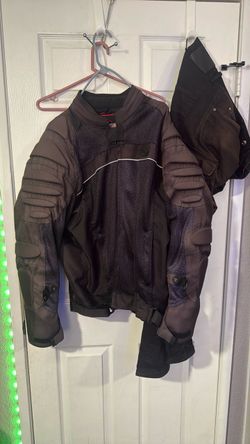 Do built motorcycle jacket