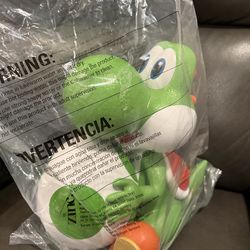 Yoshi popcorn bucket