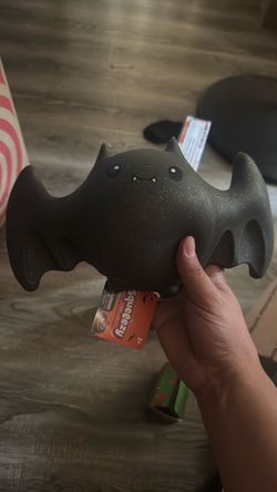 Squeeezy bat Halloween squishy