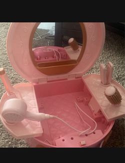 Disney Princess Portable Vanity