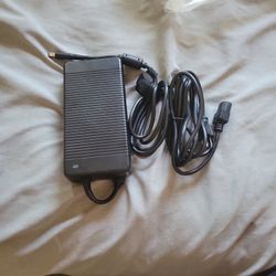 Genuine HP Adapter Charger 