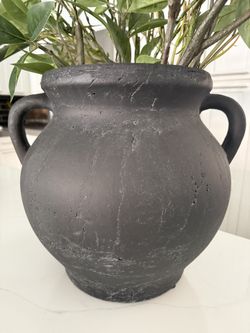 Black decorative vase