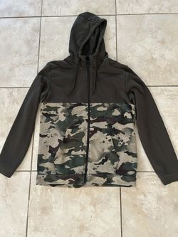 Nike Men’s Medium Camo Hoodie - Standard Fit Dri-FIT Full Zip Sweatshirt