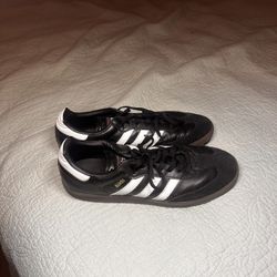 Adidas Sambas