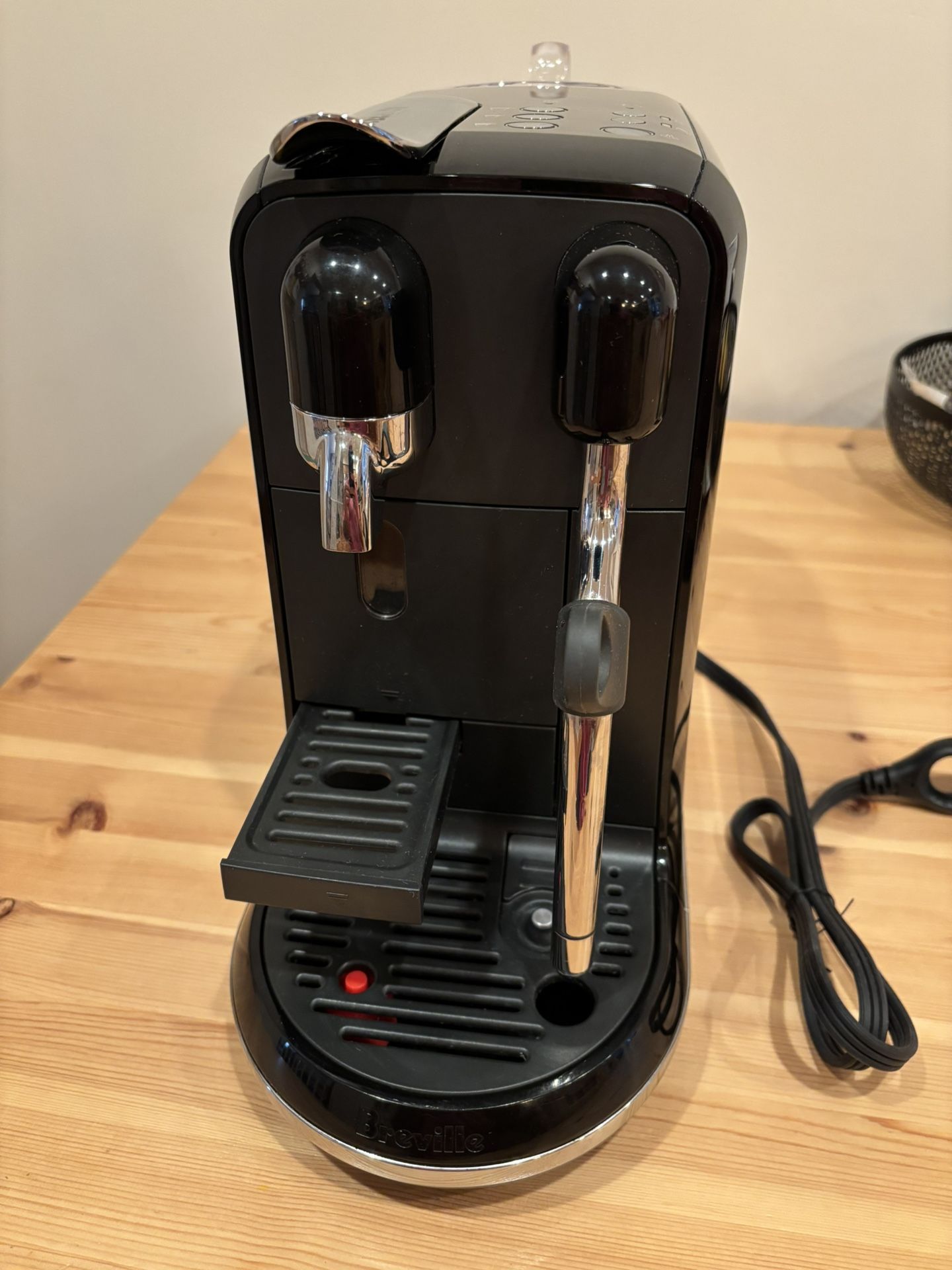 Nespresso Creatista Uno
