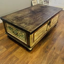 Rustic Wintage Wodeen Coffee Table /trunk . Over 100 Years Old . 47”x 27”