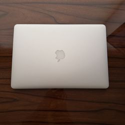 MacBook Pro 15″ Retina (Mid-2015, A1398) — Water Damage — For Parts/Repair