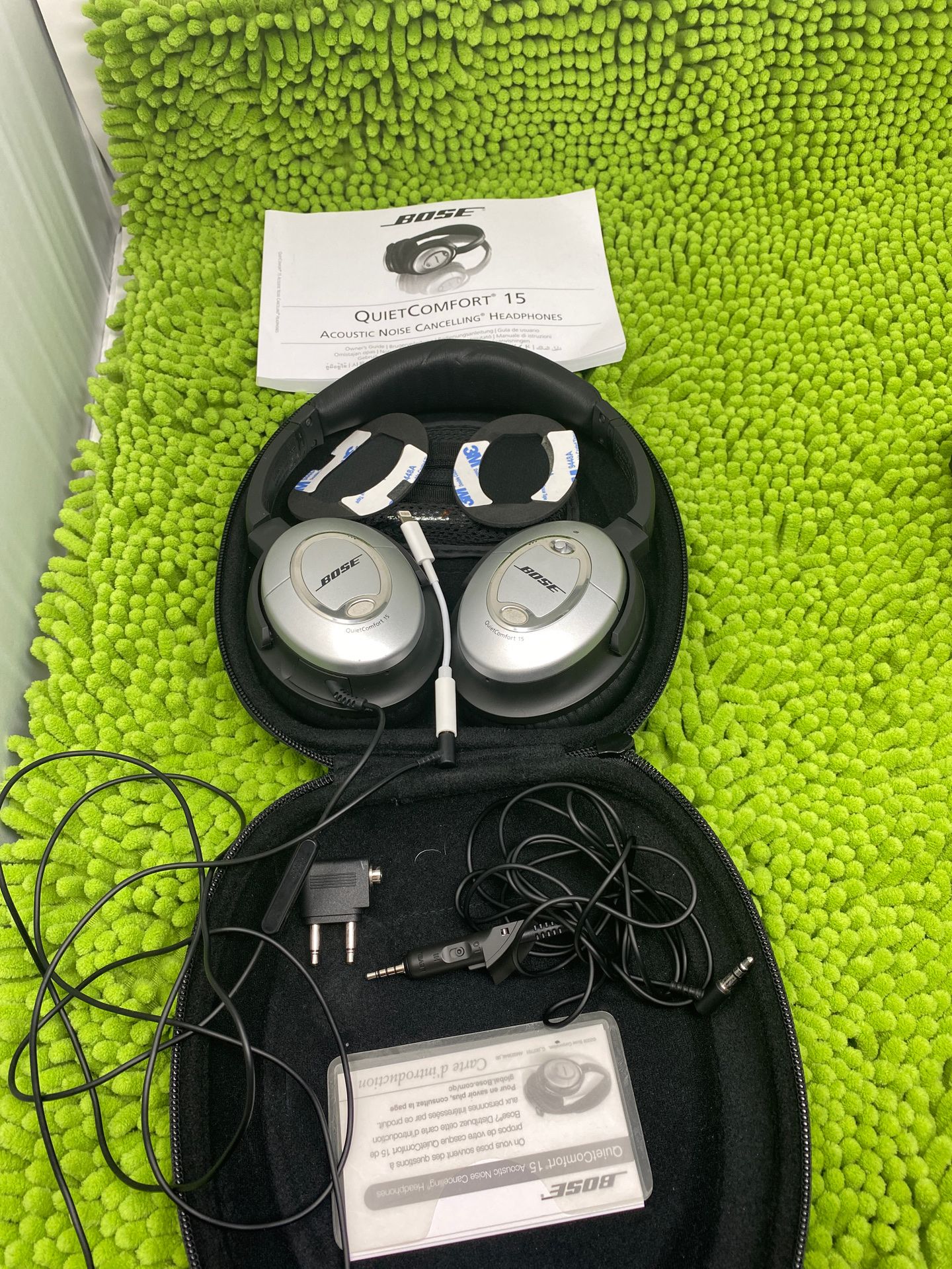 Noise Cancelling Bose QuietComfort 15