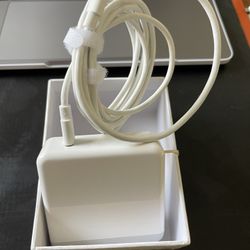MacBook charger. Type C, 60 W, 85W. Brand new