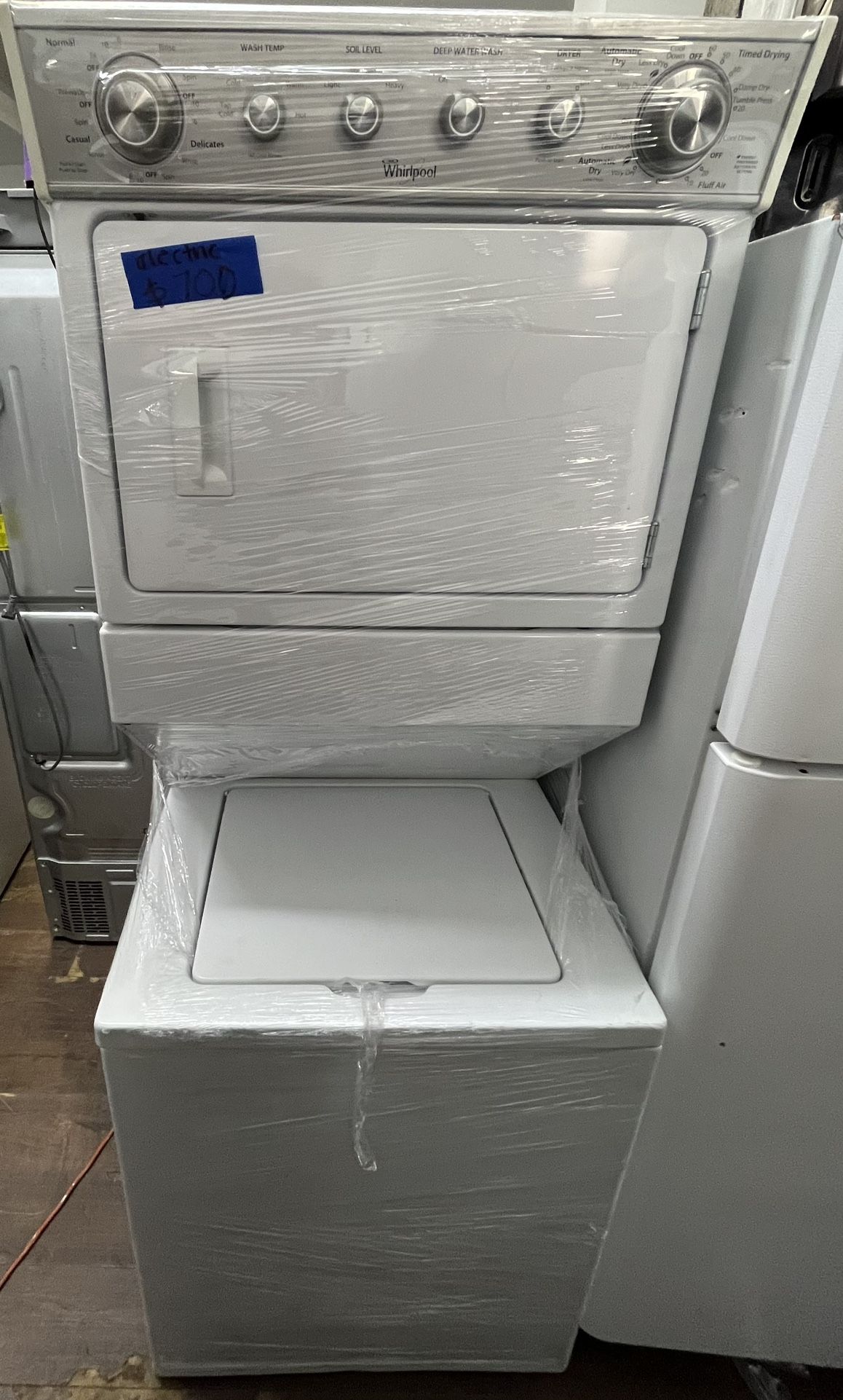 Whirlpool Stackable Electric 27w “white”