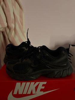 Nike VS RNR black sneakers size US 8 #running #athletic #661