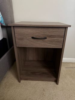 Set of 2 nightstands brand new never used