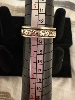 SS 925 Spinner Band Ring size.6. AVAILABLE