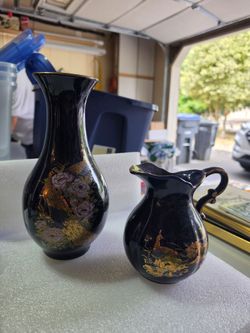 Japanese porcelain vase and pitcher with a cobalt blue finish