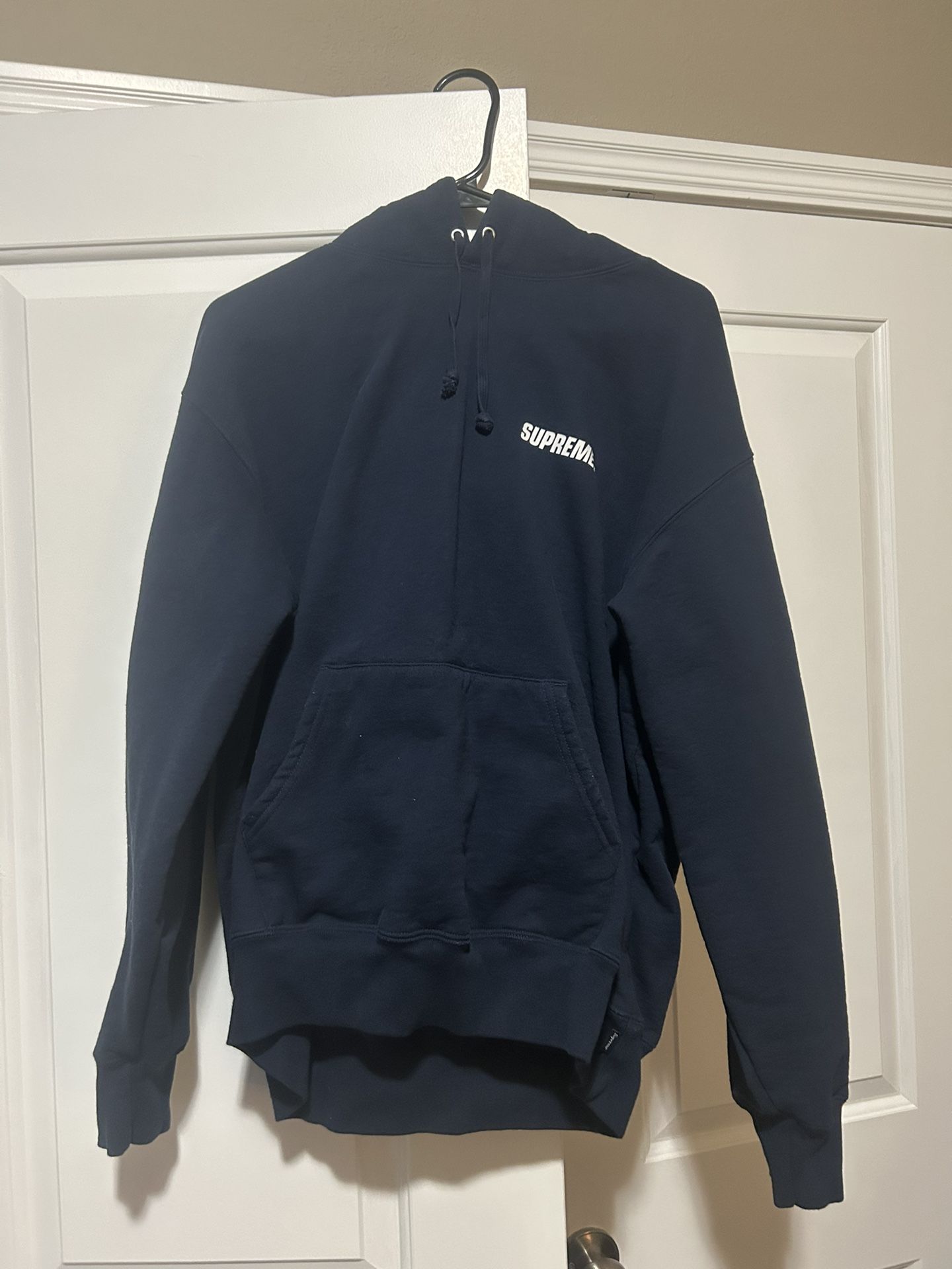Supreme Hoodie