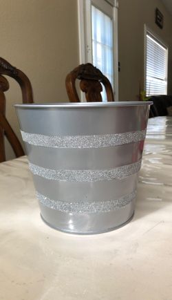 Grey vase decor -abt 7 inches