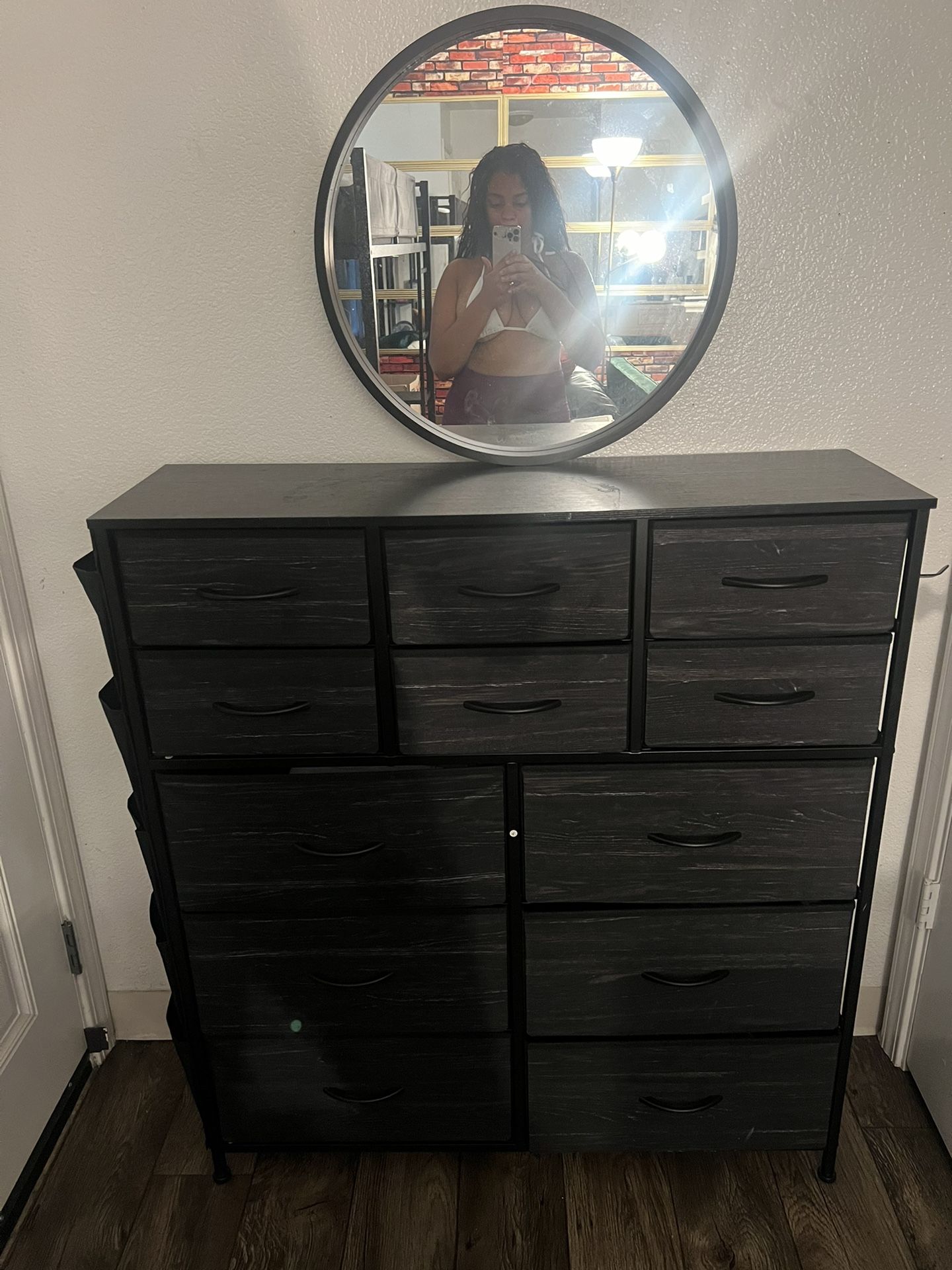 Dresser & Mirror 