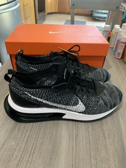 Nike Air Max Flyknit Oreo