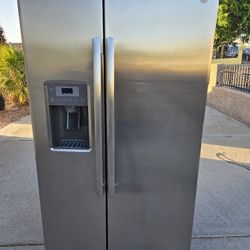 Refrigerator GE Stainless Steel 