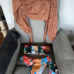 Woman’s Bikini Swimsuit & Crop Top 2pc Lot Sz M