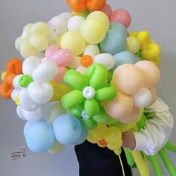 Colorful Flower Balloons for Birthdays - Pack of 9 | White Daisy Balloons