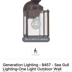 2 New Generation Lighting Jamestowne Transitional 1-Light Medium Outdoor Exterior Wall Lantern