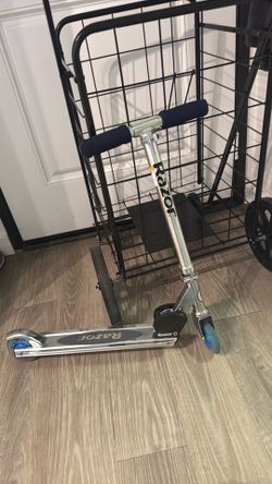 Razor Scooter