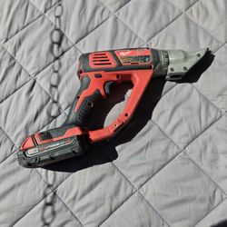 Milwaukee M18 1.3/18 Gauge Double Cut Shear W/ M18 Red Lithium  CP 1.5 Battery