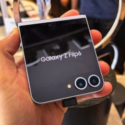 Samsung Galaxy Z Flip 6 256gb  Unlocked, FREE Smartwach/ Headphones. Pay $1 Today Rest in payments. NO CREDIT NEEDED FINANCING