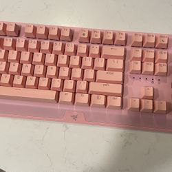 Razer Blackwidow V3 Keyboard+Desktop Vacuum