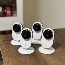 Indoor Security Cameras 