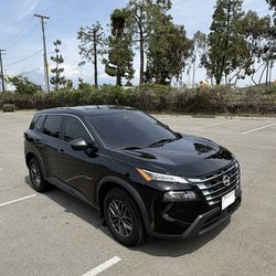 2024 Nissan rogue SL