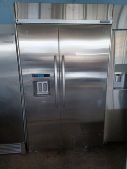 KitchenAid STAINLESS REFRIGERATOR FREE DELIVERY/120 DAY WARRENTY