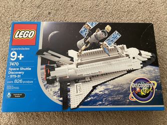 Lego 7470 Space Shuttle Discovery