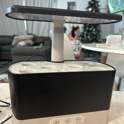 Aero Garden Harvest XL