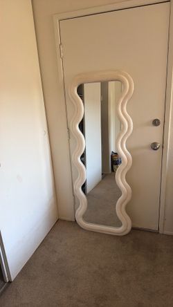 Fun mirror