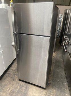 Stainless Top Freezer Fridge (Brand Unknown) – Clean, 19 cu ft